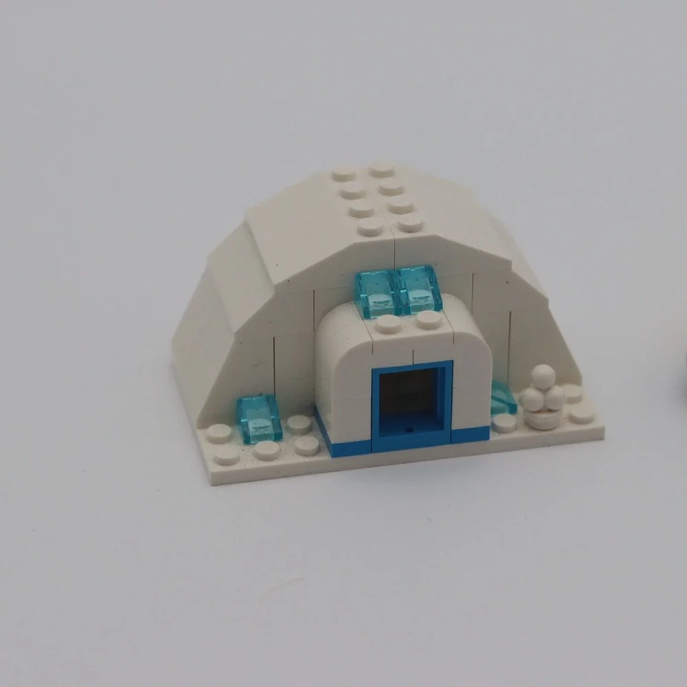 LEGO Star Wars Naboo Starfighter Anakin Skywalker Minifigure & Igloo Build - Picture 5 of 12